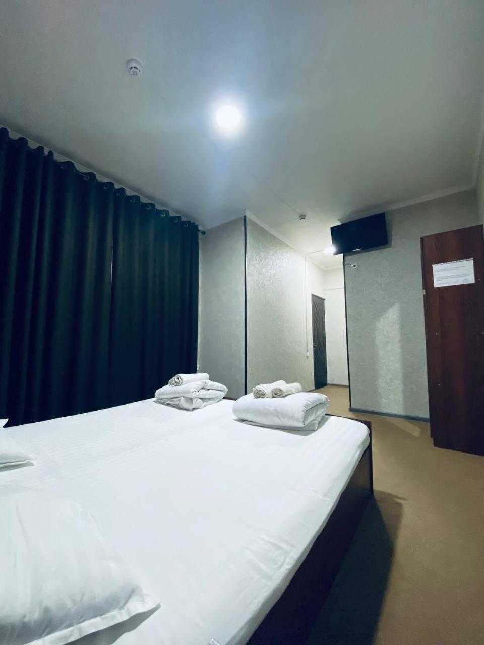 Old Inn Hostel タシュケント エクステリア 写真