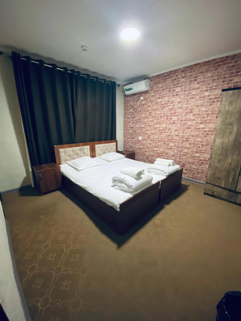 Old Inn Hostel タシュケント エクステリア 写真